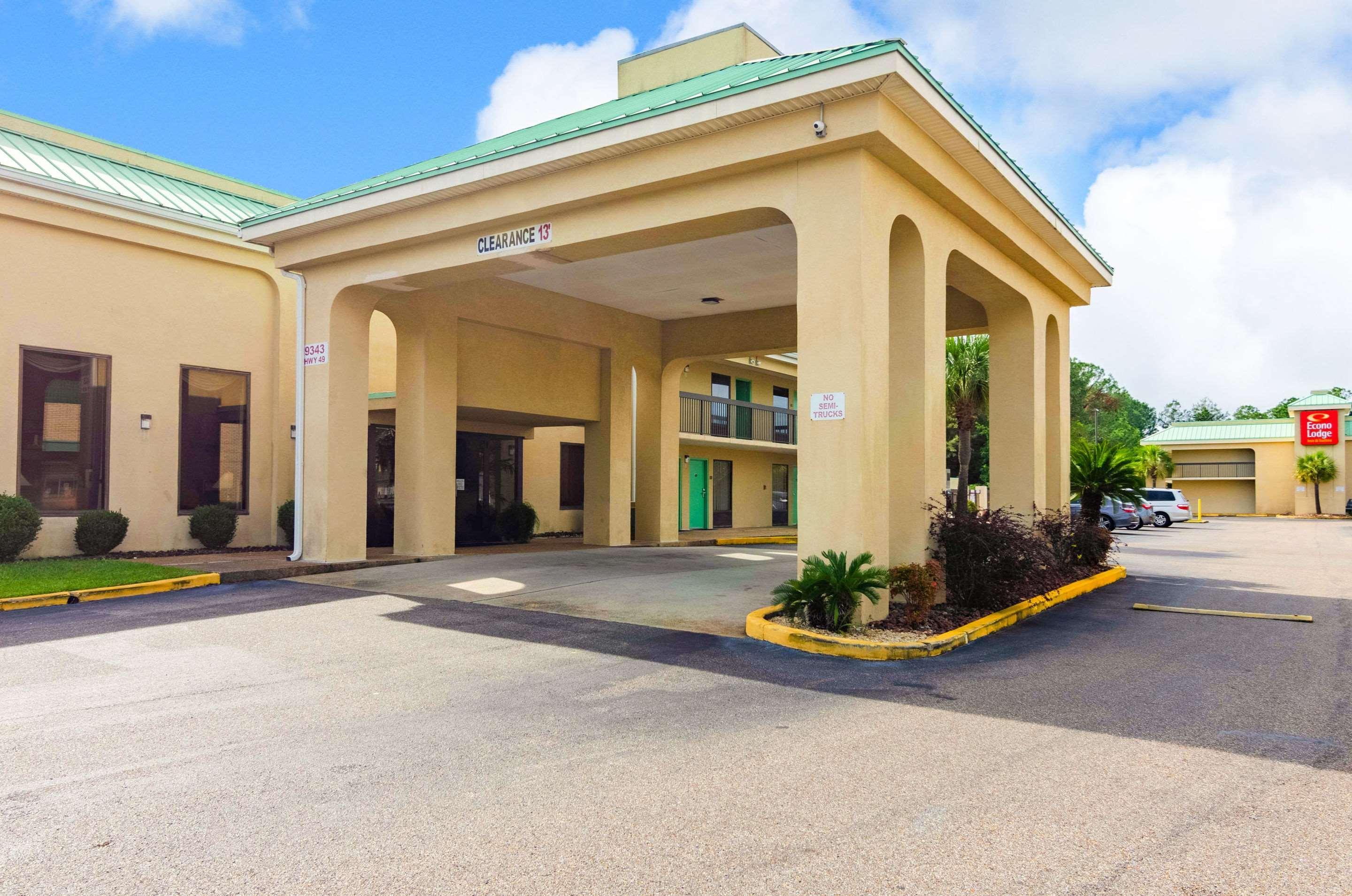 גאלפורט Econo Lodge Inn & Suites מראה חיצוני תמונה