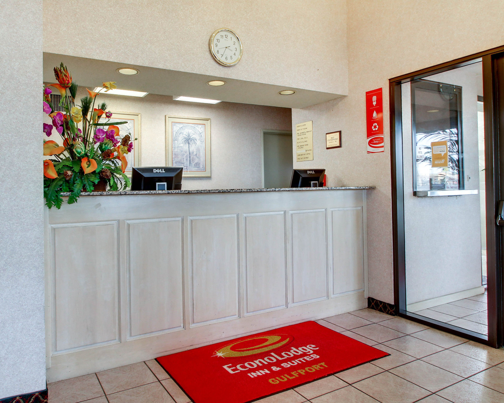 גאלפורט Econo Lodge Inn & Suites מראה חיצוני תמונה